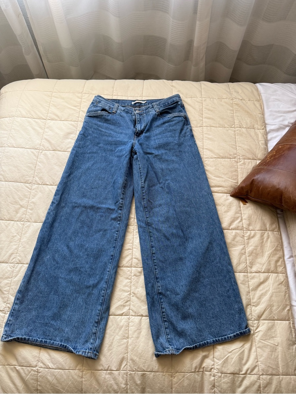 Levi’s ‘94 Baggy Wide Leg Women’s Jeans